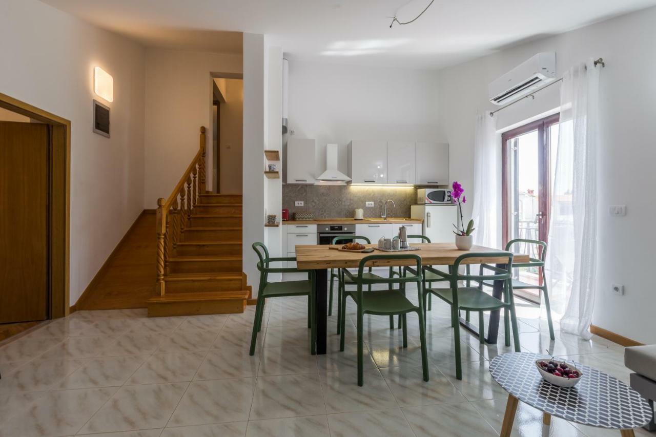 Apartment Lungera Pula Exterior photo